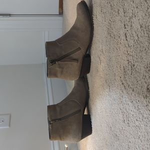 Nine West Tan Suede Booties
